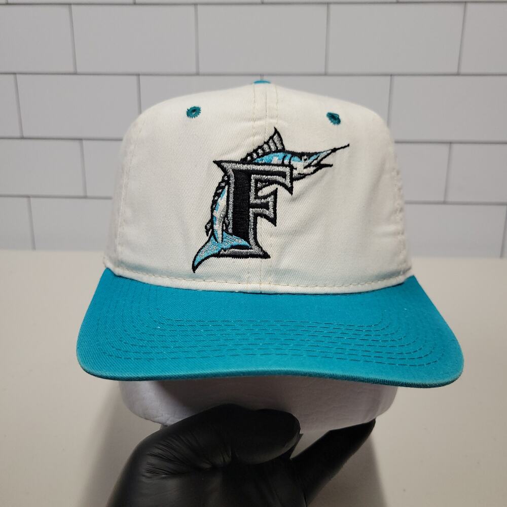 Vintage Youngan Florida Marlins Snapback Hat White Teal MLB 90s